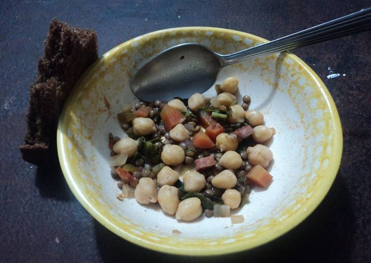 Ensalada campesina navideña de garbanzo y lentejas las correa