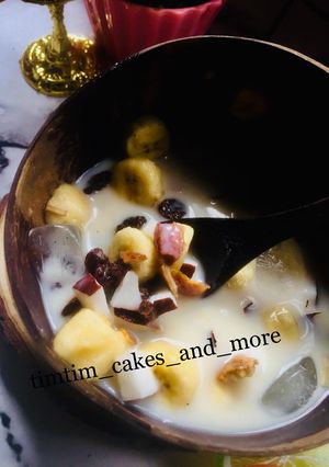 A picture of Milky fruit bowl.