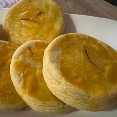 A picture of Osmania biscuits.