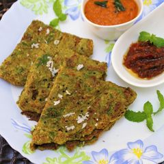 A picture of Whole Masoor Dal Cheela.