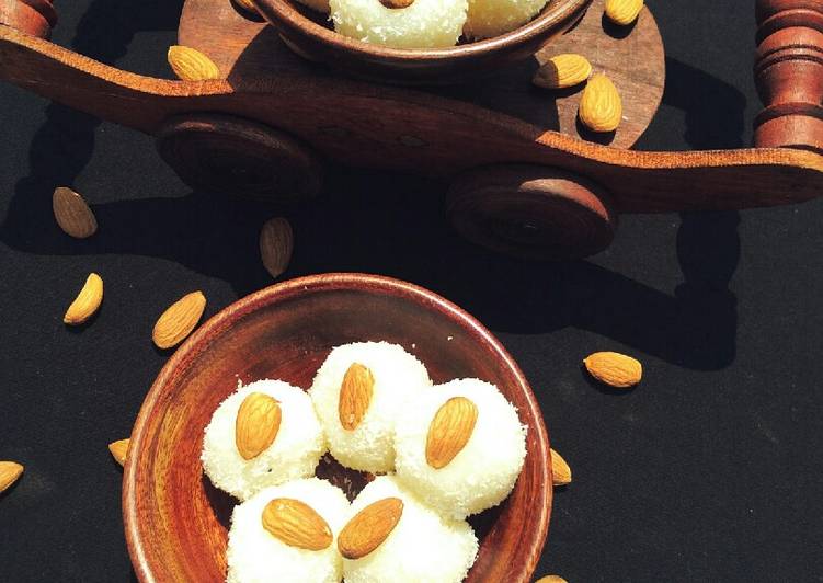Coconut laddu