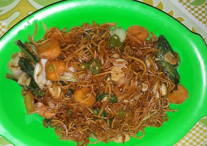 Mi bakso masak mi goreng