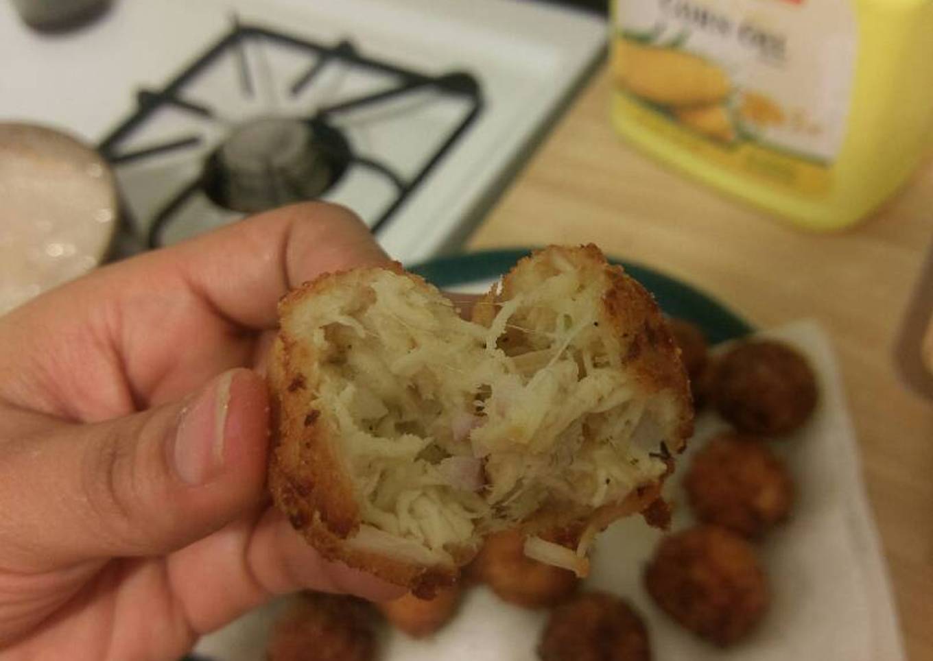 Bolas de pollo y queso