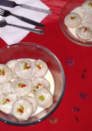 A picture of Rabri chitau Pitha.
