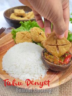 Foto resep Tahu penyet dan sambal bawang