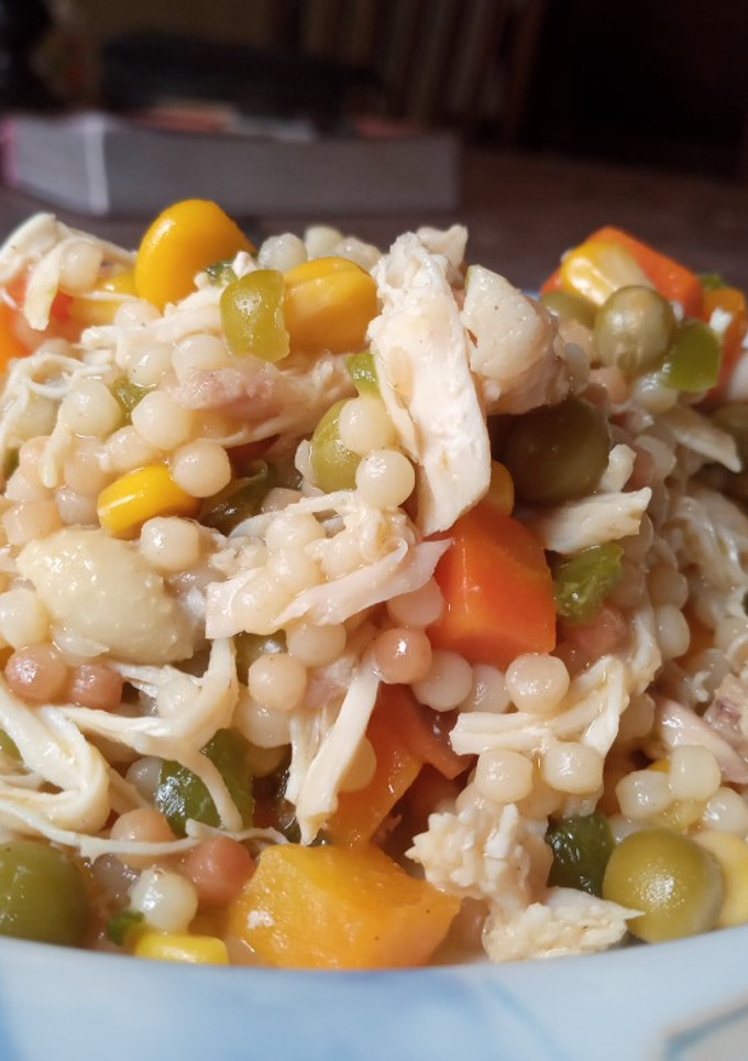 Una foto de Marmahon con pollo