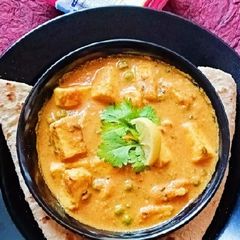 A picture of Paneer Matar Masala.