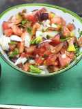 Pico de gallo con tomates negros