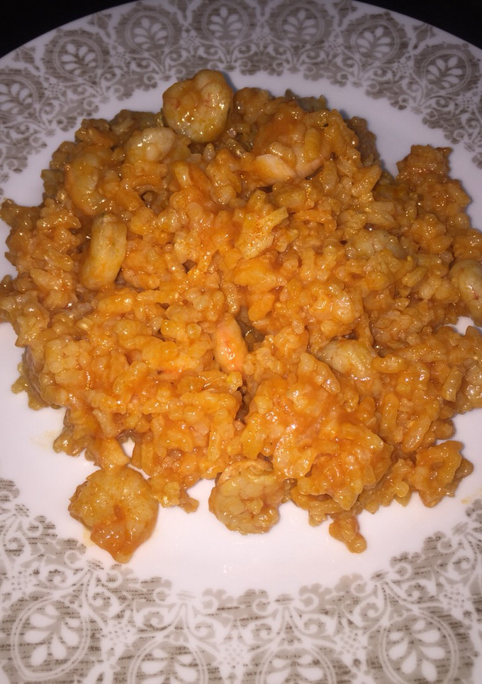 Una foto de Arroz con gambas