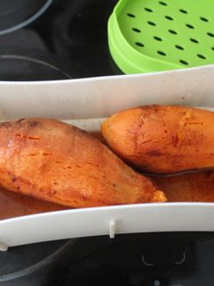 Una foto de Boniatos con anís al microondas