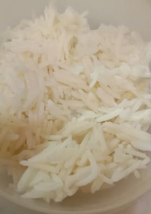 A picture of Plain rice.