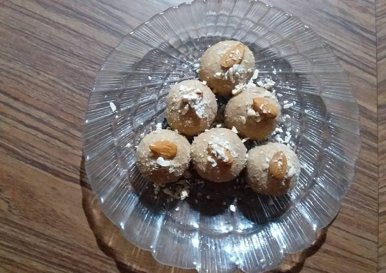 Panjiri laddoo