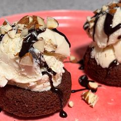 A picture of Baked chocolate donuts sundae.