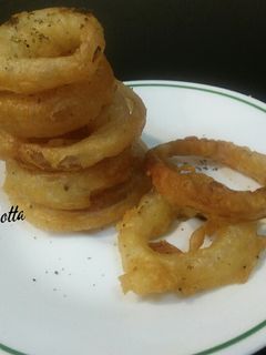 ओनियन रिंग्स (Onion rings recipe in Hindi) रेसिपी मुख्य फोटो