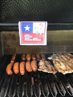 Una foto de Asado familiar 🇨🇱 tiki tiki tii!!
