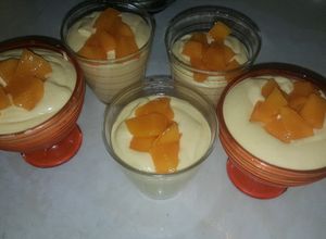 Una foto de Mousse de mango sin grenetina