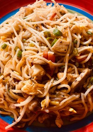 A picture of Easy hakka noodles.