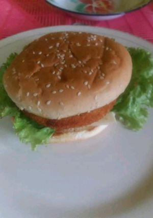 Foto resep Roti burger ayam sederhana