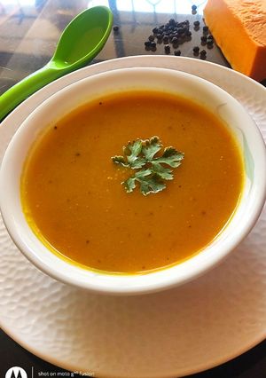 A picture of Pumpkin Soup.