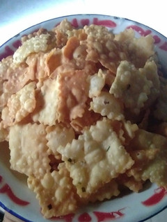 Foto resep Kripik Pangsit bawang