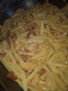 Una foto de Salsa carbonara con chorizo español