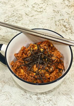A picture of Kimchi fried rice (Pork).