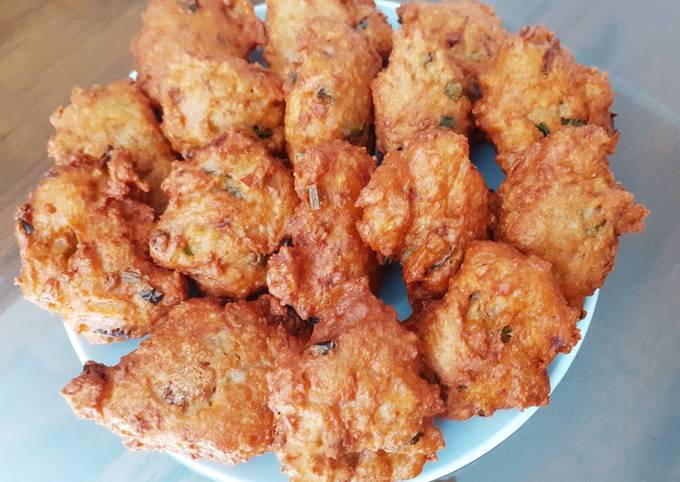 Resep Bakwan Oncom Praktis Oleh Noni Noerkaisar Cookpad