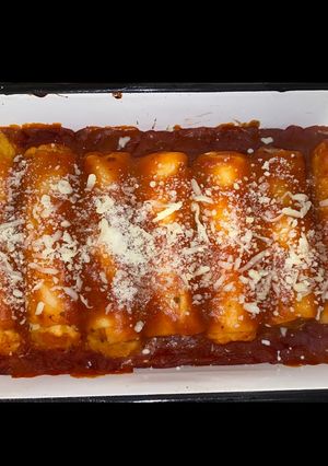 Una foto de Canelones/lasagna (congelados). Extremadamente fácil y rápido!