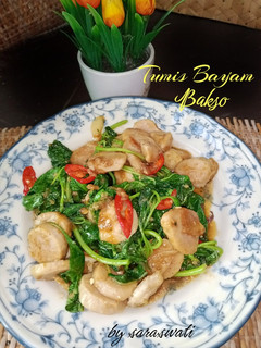 Foto resep Tumis Bayam Bakso