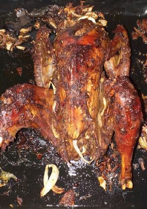 A picture of Whole baked chicken.