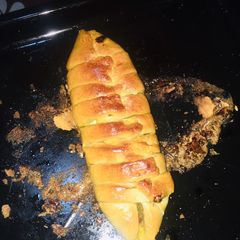 A picture of Chicken stuffed bread🍽🥖🍗.