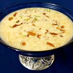 A picture of Seviyan Kheer.