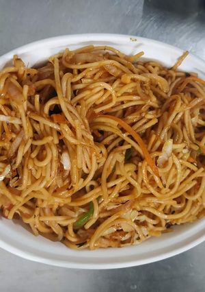 A picture of Chowmin.
