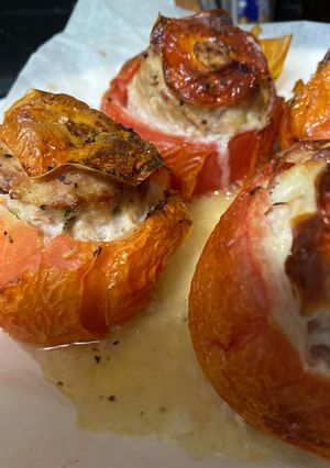 A picture of Tomato Farcies.