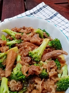 Foto resep Brokoli daging dengan saus tiram