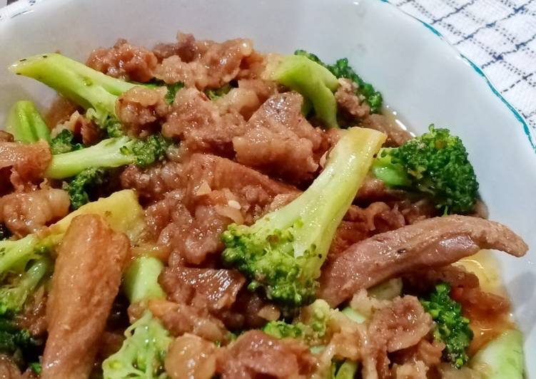 Brokoli daging dengan saus tiram