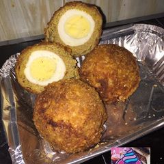 A picture of Scotch Eggs.