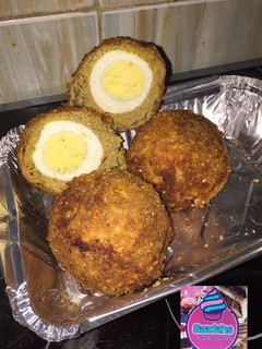 A picture of Scotch Eggs.