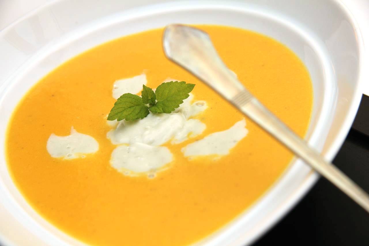 Tökéletes sárgarépa krémleves recept gorgonzolával recept recept fotó