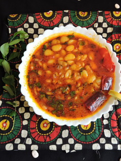 વાલ નું શાક (Val Shak Recipe in Gujarati) રેસીપી મુખ્ય ફોટો