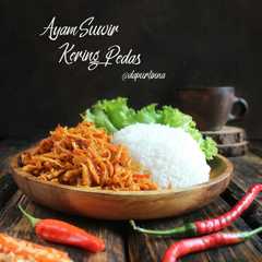 A picture of Ayam Suwir Kering Pedas.