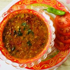 A picture of Kolhapuri dal.