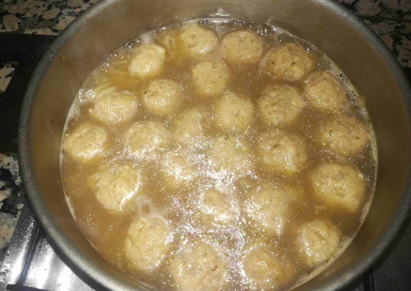 Albóndigas de caldo