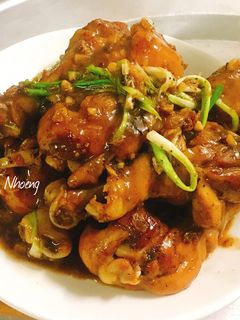 Hình của món Đùi Gà Rôti.