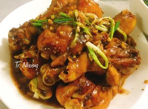 Hình của món Đùi Gà Rôti.