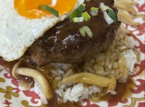 Foto resep Hamburg Steak dengan Glaze Sauce Tumis Jamur dan Telur Ceplok