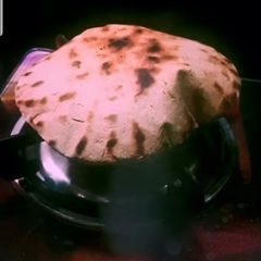 A picture of Bajra roti.