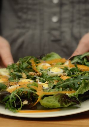 A picture of Lotte’s Quail-Egg-Salad.