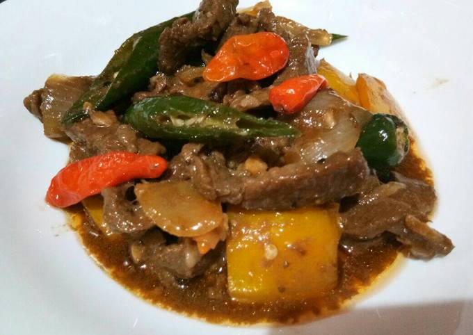 Resep Daging Sapi Lada Hitam oleh Gustia Bunda Volend Voland - Cookpad