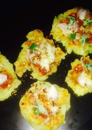 A picture of Potato rosti pizza.